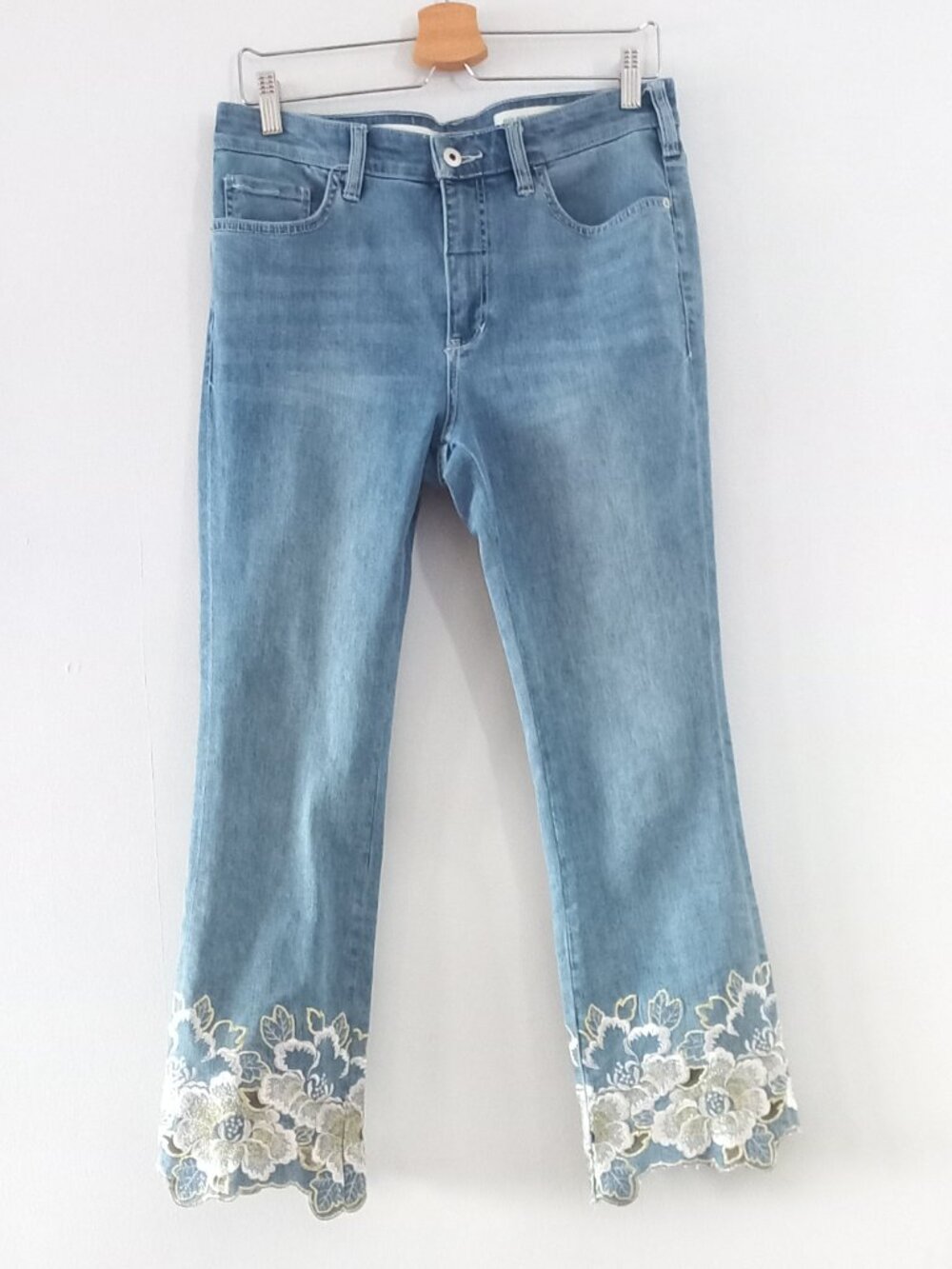PILCRO ANTHROPOLOGIE high rise bootcut jeans with embroidered cuffs